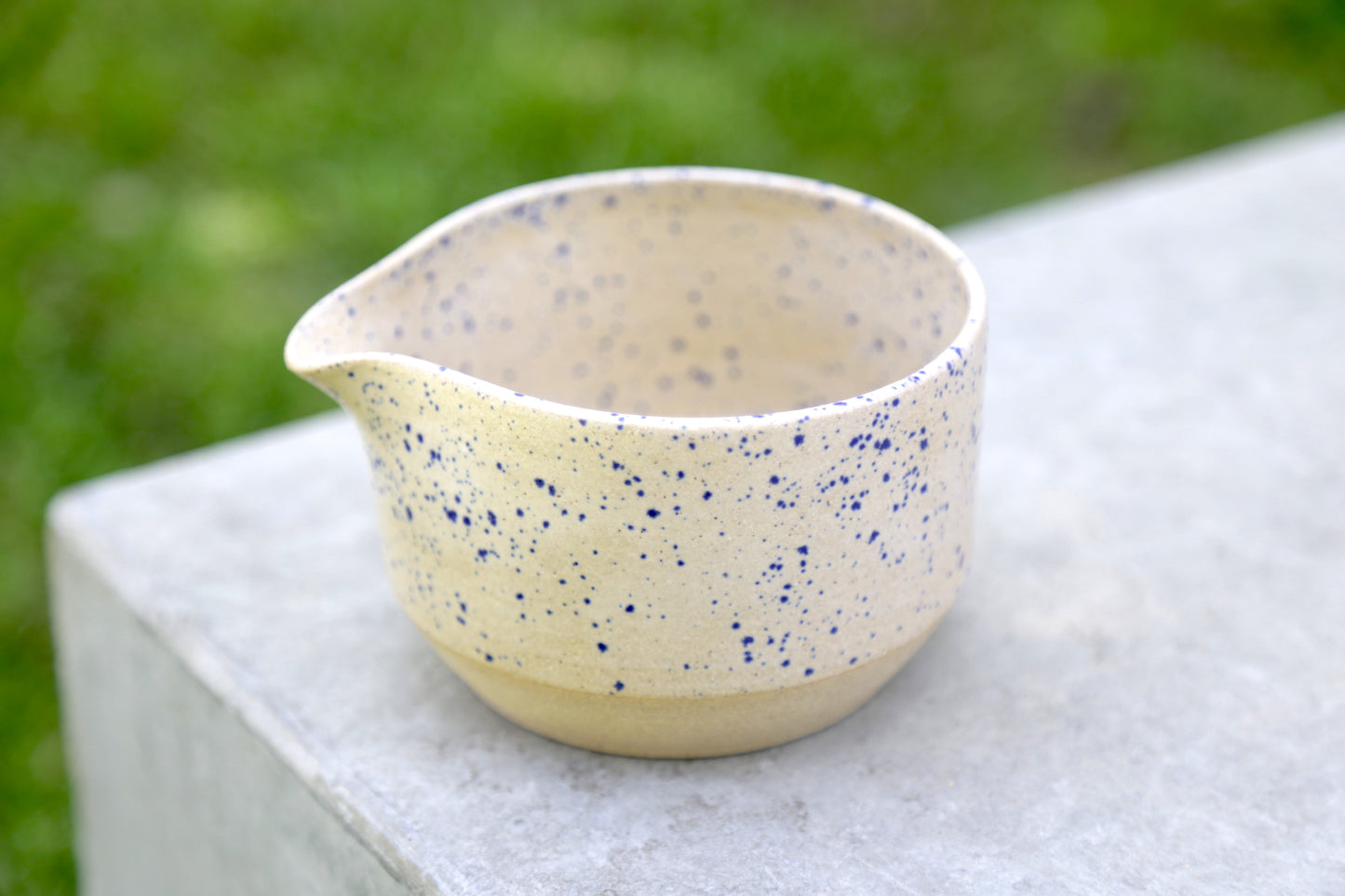 Matcha Bowl Blue Seeds