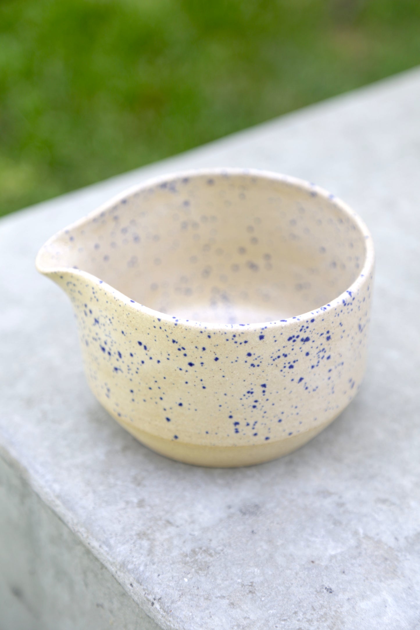 Matcha Bowl Blue Seeds