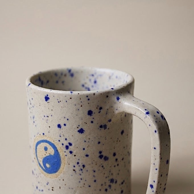 Daily Gratitude Yin Yang Mug