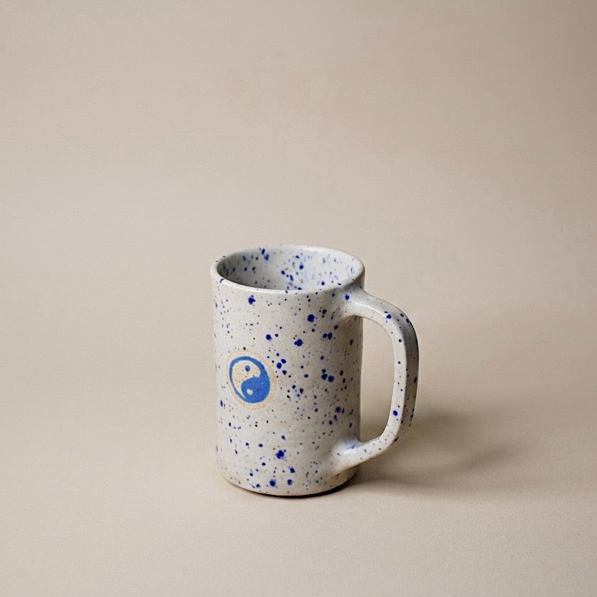 Daily Gratitude Yin Yang Mug