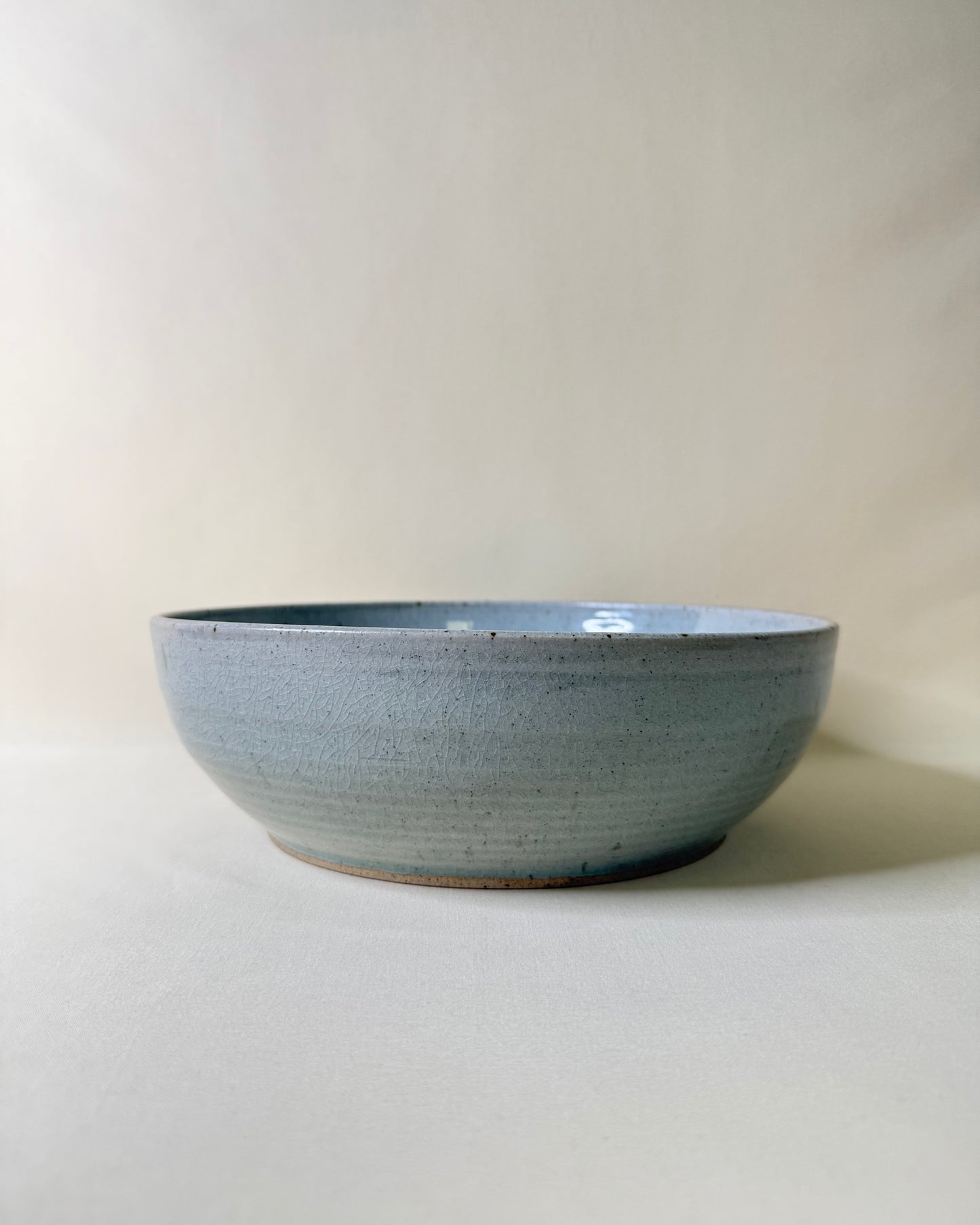 Salad Bowl in Earl Grey