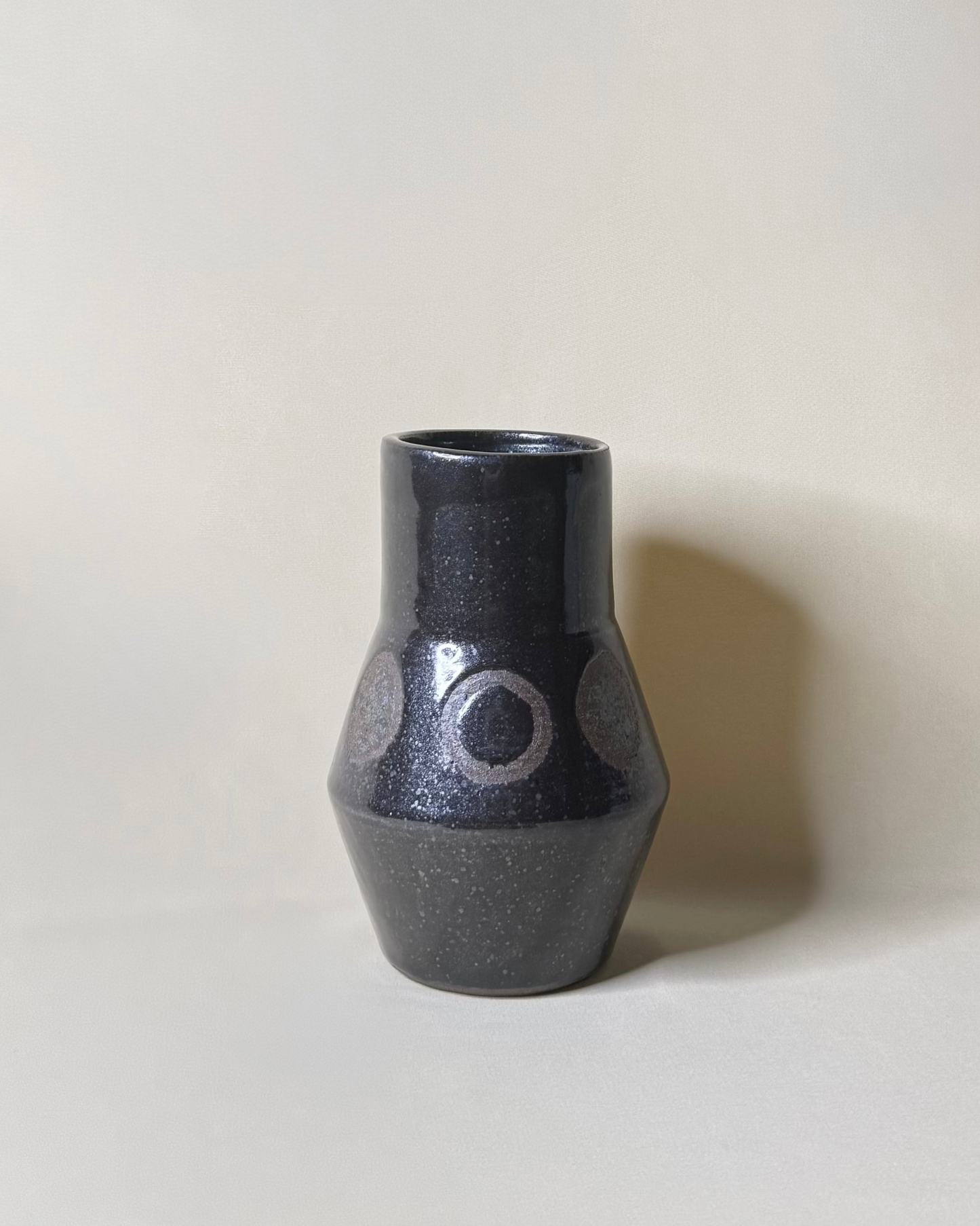 Moon Phase Vase in Charcoal Black