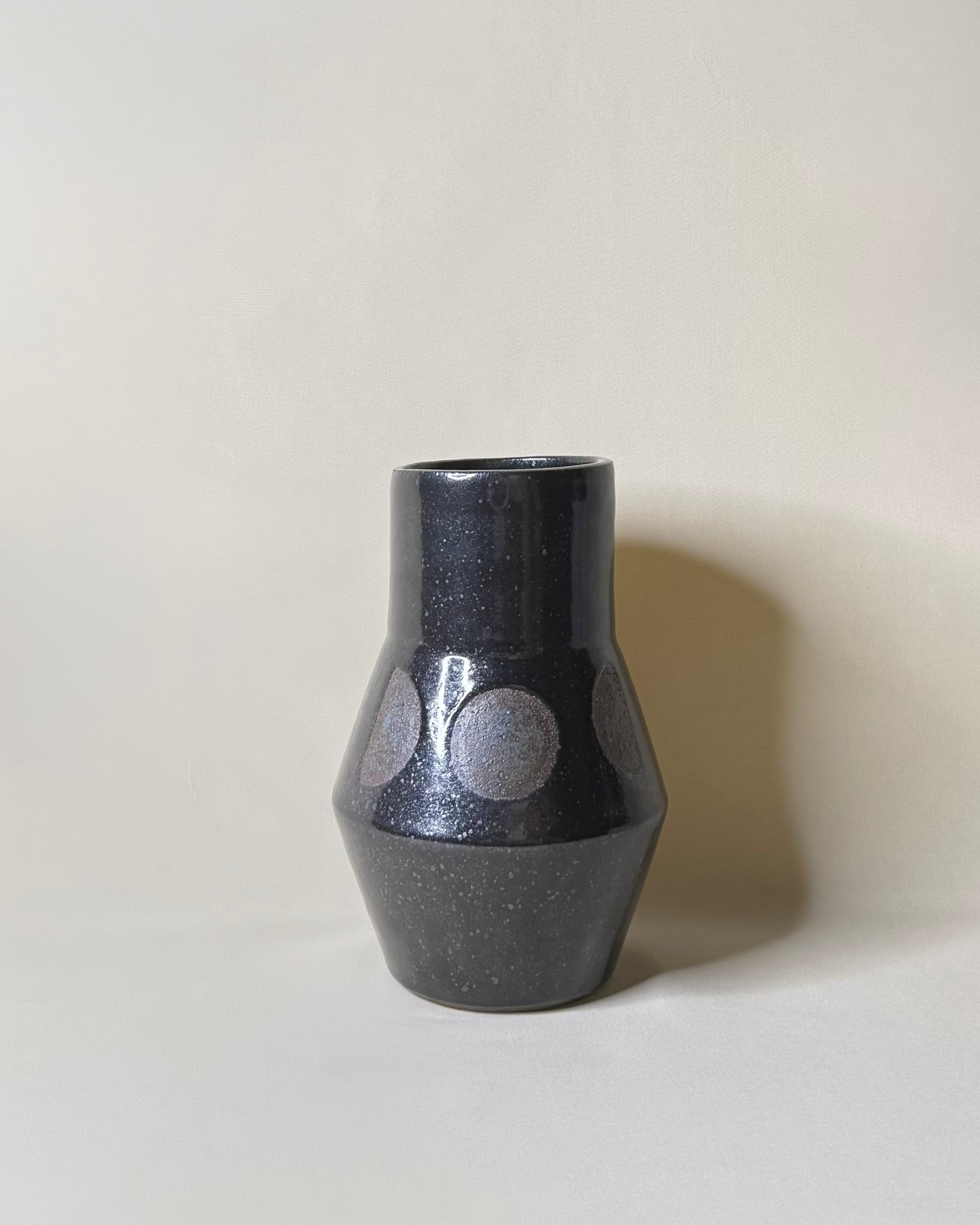 Moon Phase Vase in Charcoal Black